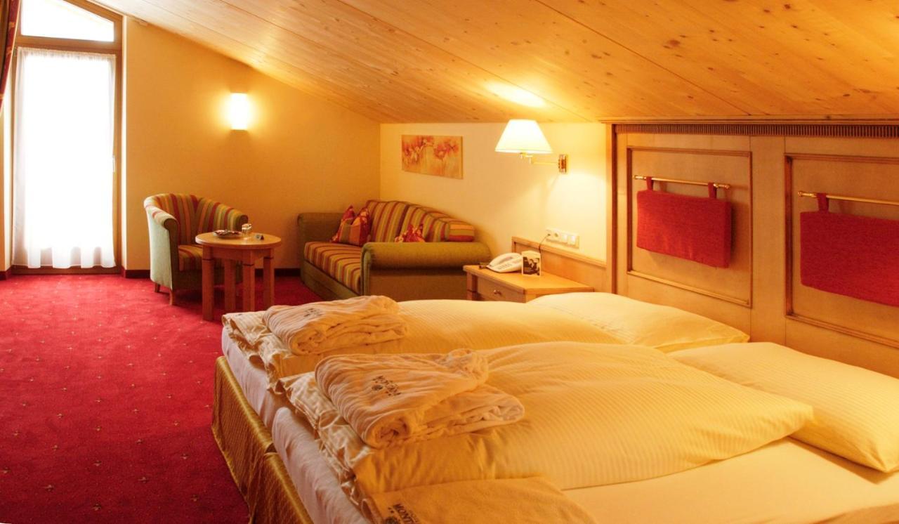 סן אנטון Hotel Montana מראה חיצוני תמונה