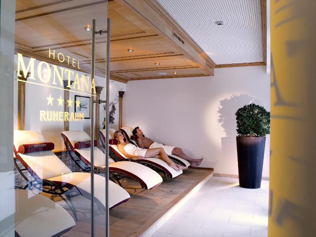 סן אנטון Hotel Montana מראה חיצוני תמונה